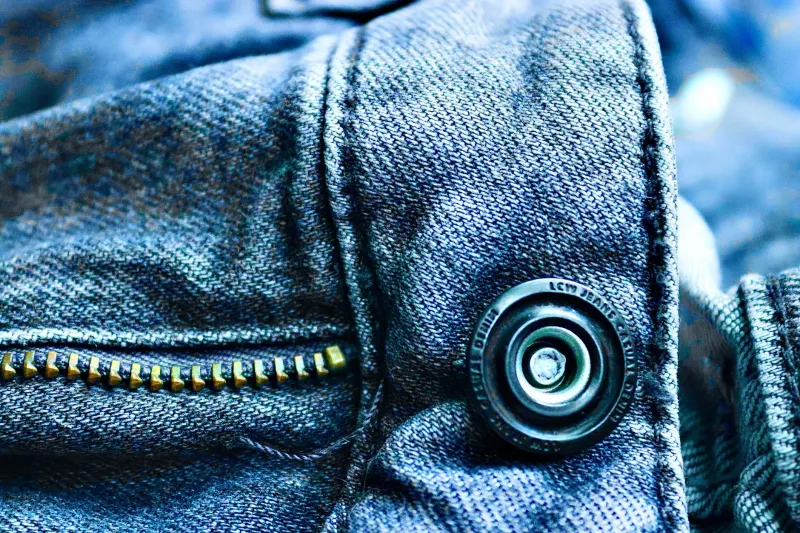 The Clasp Nobody Wanted: How the Zipper Spent 20 Years Begging to Be Taken Seriously